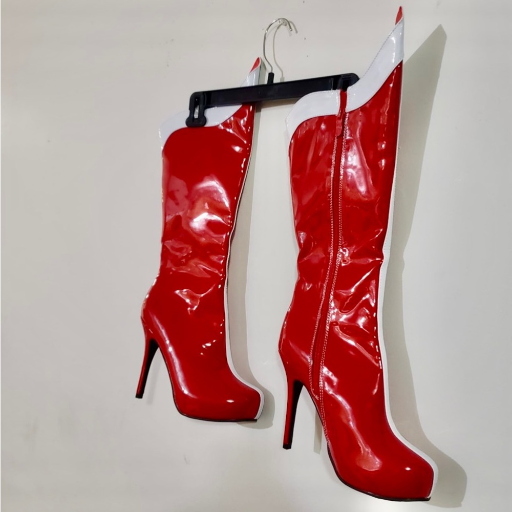 NWOB Ellie over the knee heeled boots